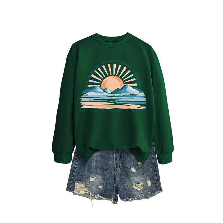 Damen Sweatshirt mit inspirierendem Sonnenaufgangsdesign und lässigem Schnitt - Image 3