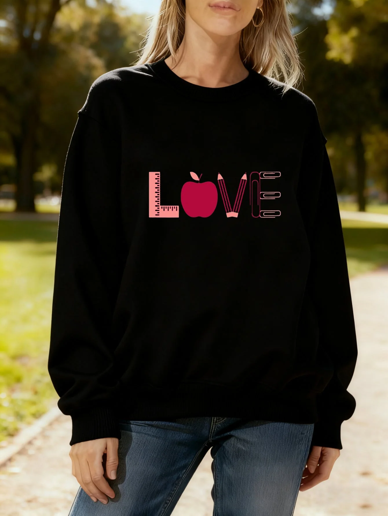 Damen Sweatshirt mit kreativem Love-Motiv - Image 6