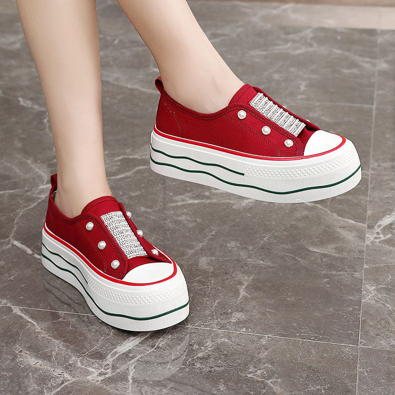 Damen trendige Slip-On Sneakers mit Glitzer-Applikationen - Image 2