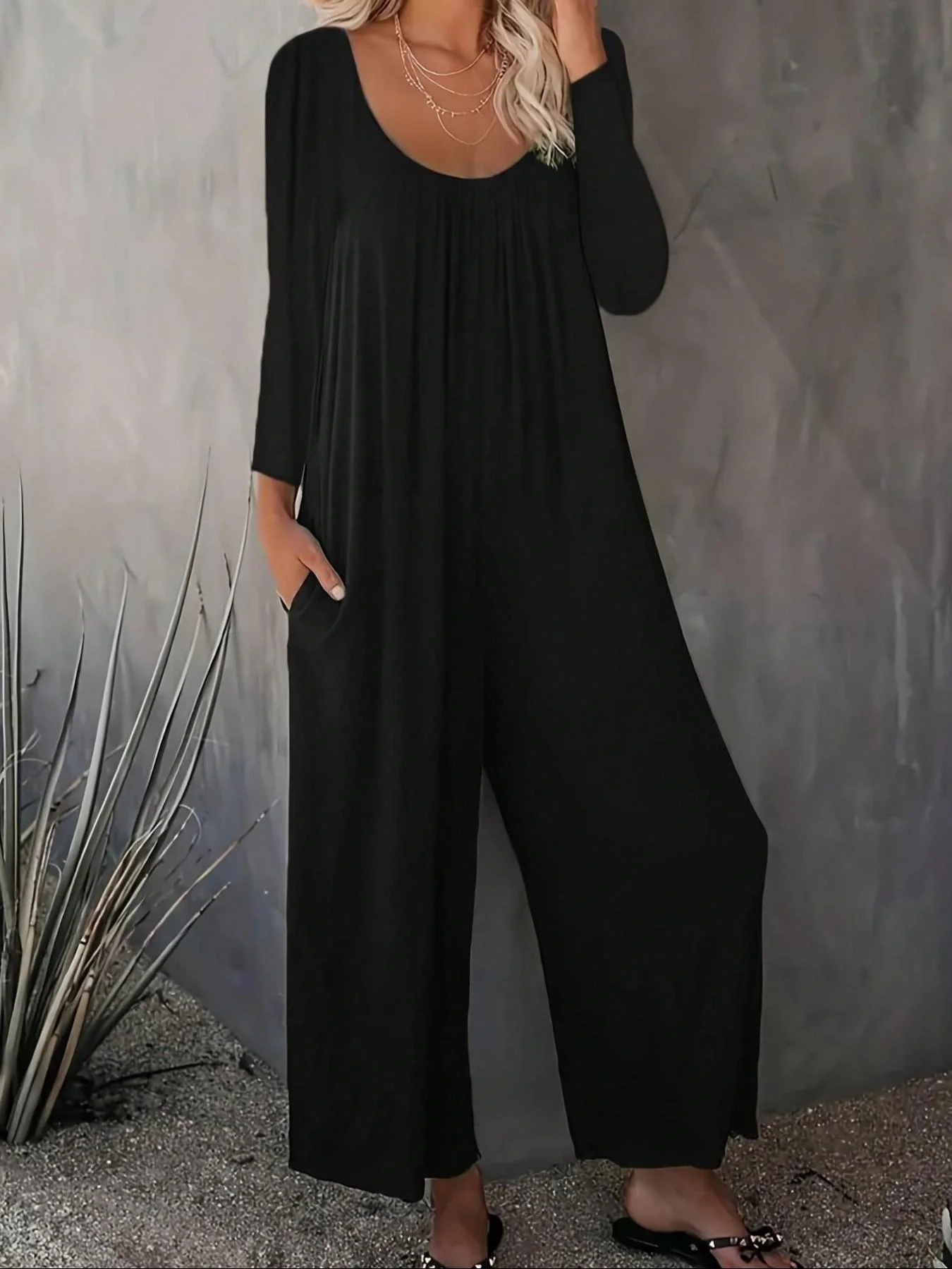 Damen Weitgeschnittenes Jumpsuit mit praktischen Taschen und modernem Schnitt - Image 5