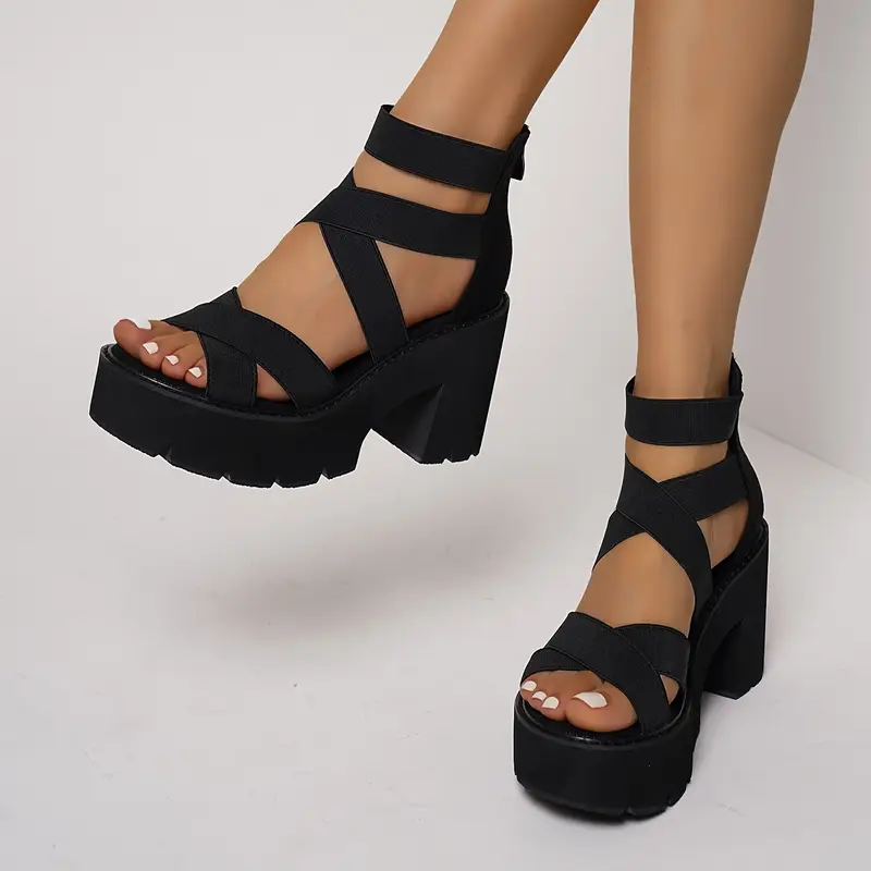 Dana - Schwarze Plateausandalen für Frauen - Image 2