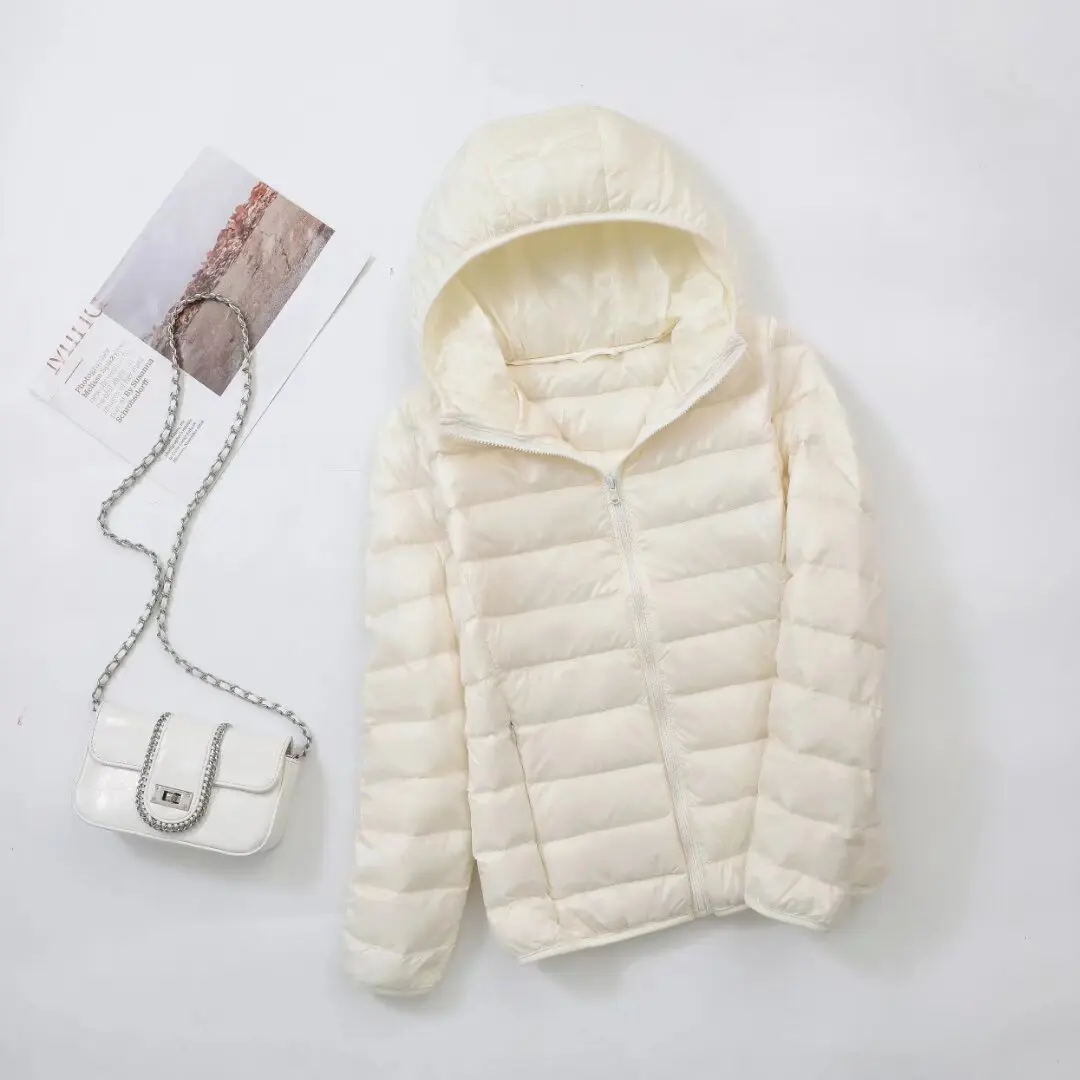 Daunenjacke Damen Leicht Mit Kapuze | Kompakt Und Gefüttert - Image 16