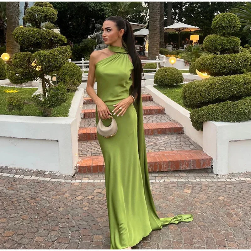 Elégance Nocturne – Elegantes Cocktailkleid mit Bindenausschnitt und offenem Rücken - Image 14