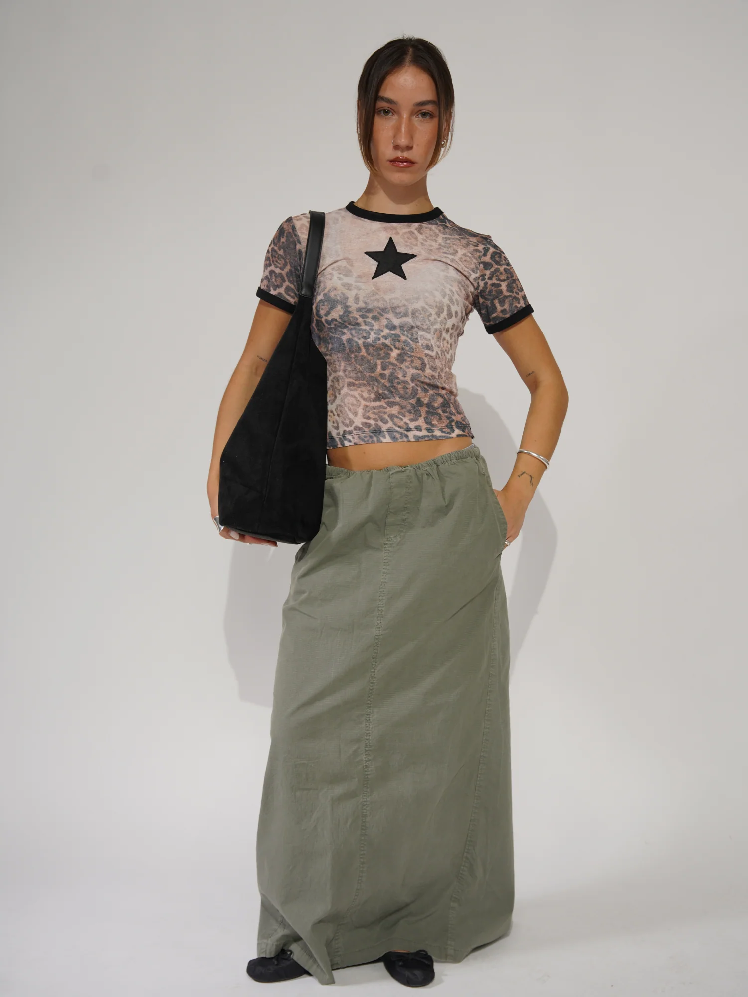 Elegante Damen-Ledertasche, vielseitiges Wildleder - Image 9