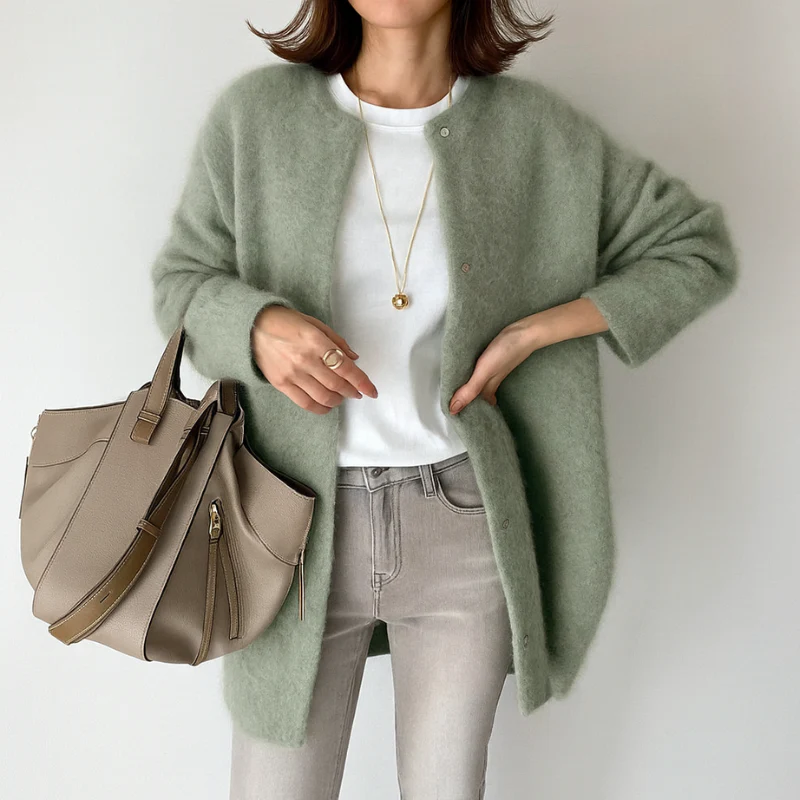 Elegante Damen Strickjacke – mit Taschen und Rundhalsausschnitt aus Acryl, lockere Passform - Image 8