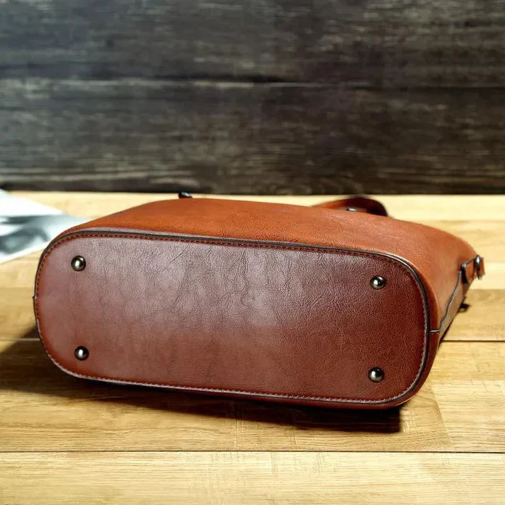 Elegante Damen-Umhängetasche aus funktionalem Leder - Image 3