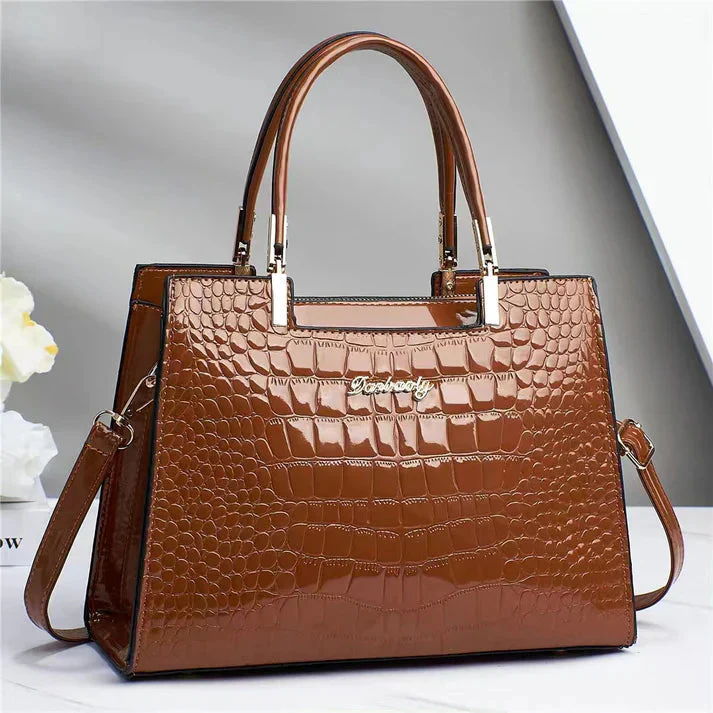 Elegante Damenhandtasche aus echtem Leder mit stilvollem Hochglanzfinish - Image 9