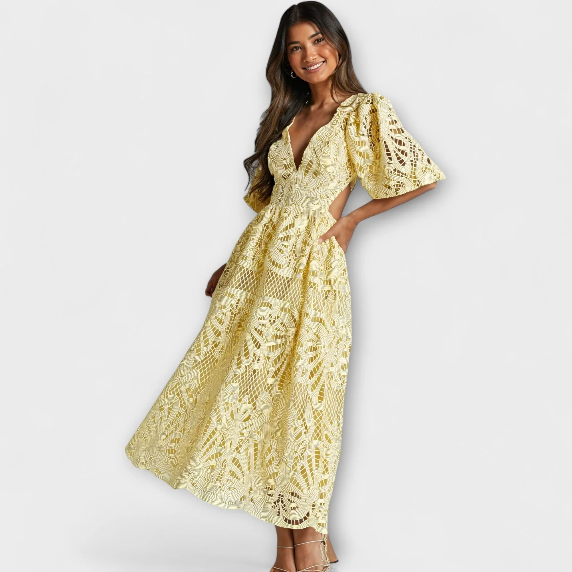 Elegantes Kleid mit feinen Akzenten - Image 8