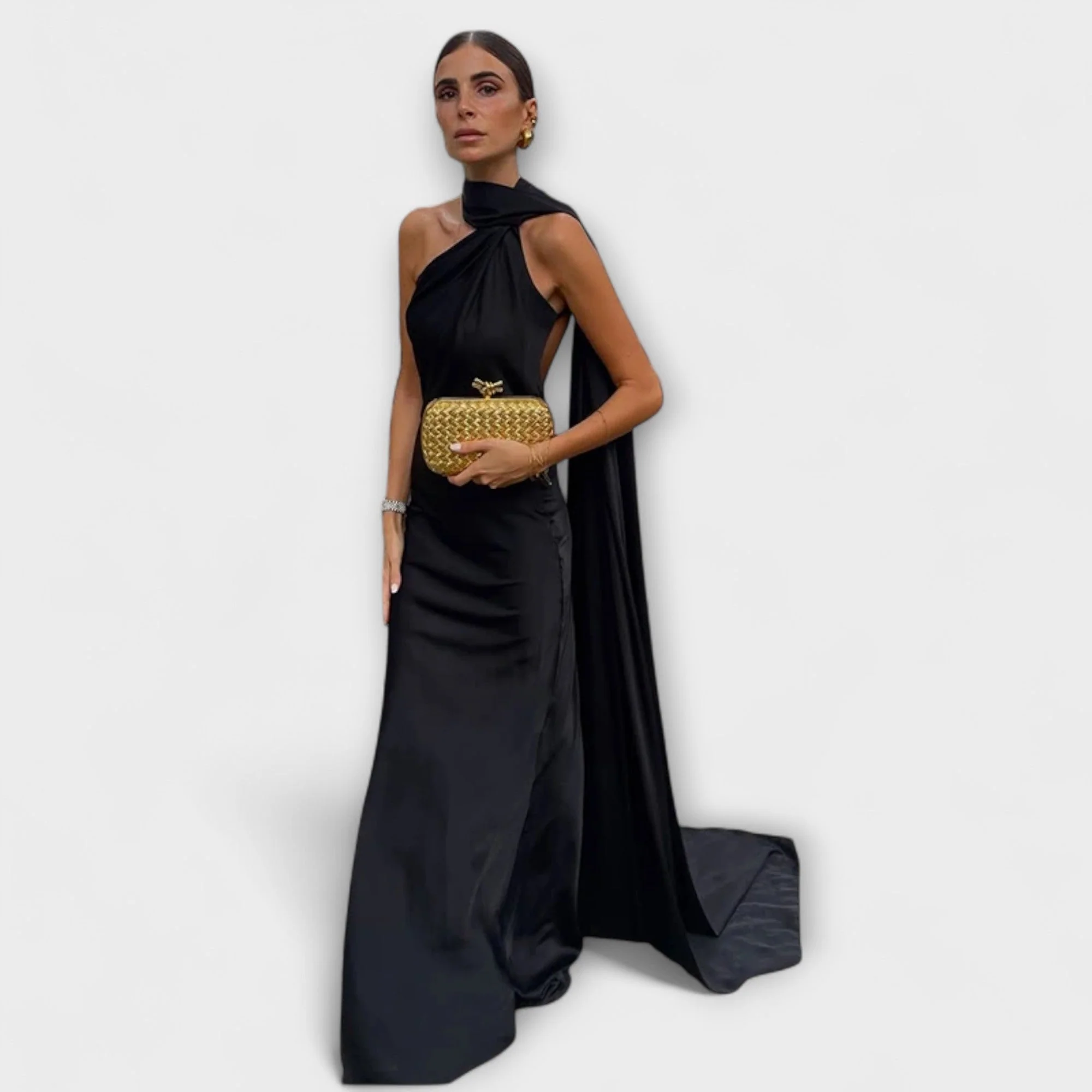 Elegantes Off-Shoulder Halter Maxikleid - Image 2
