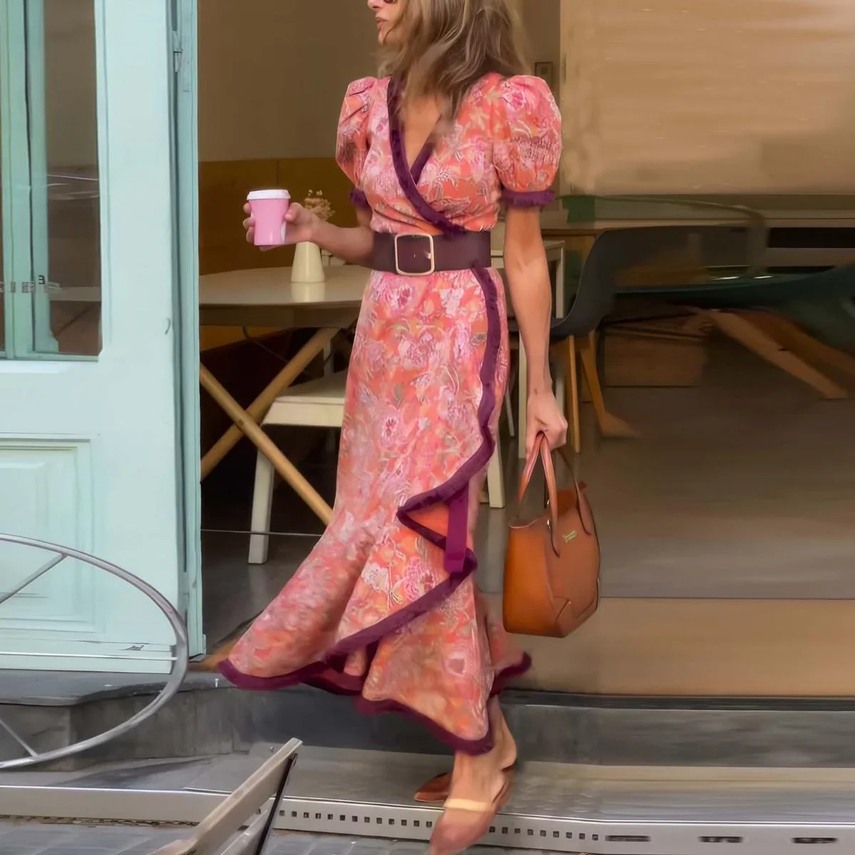 Elegantes pinkes Maxikleid mit kurzen Ärmeln - Image 6