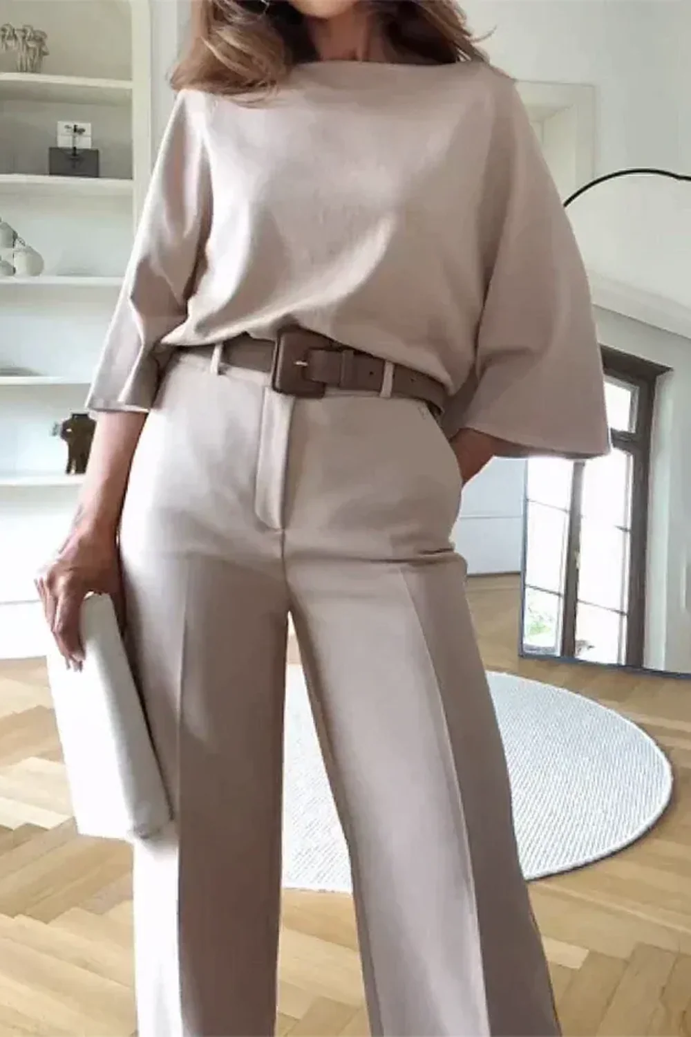 Elegantes Vintage-Set für Damen | Hose und oberteil - Image 4