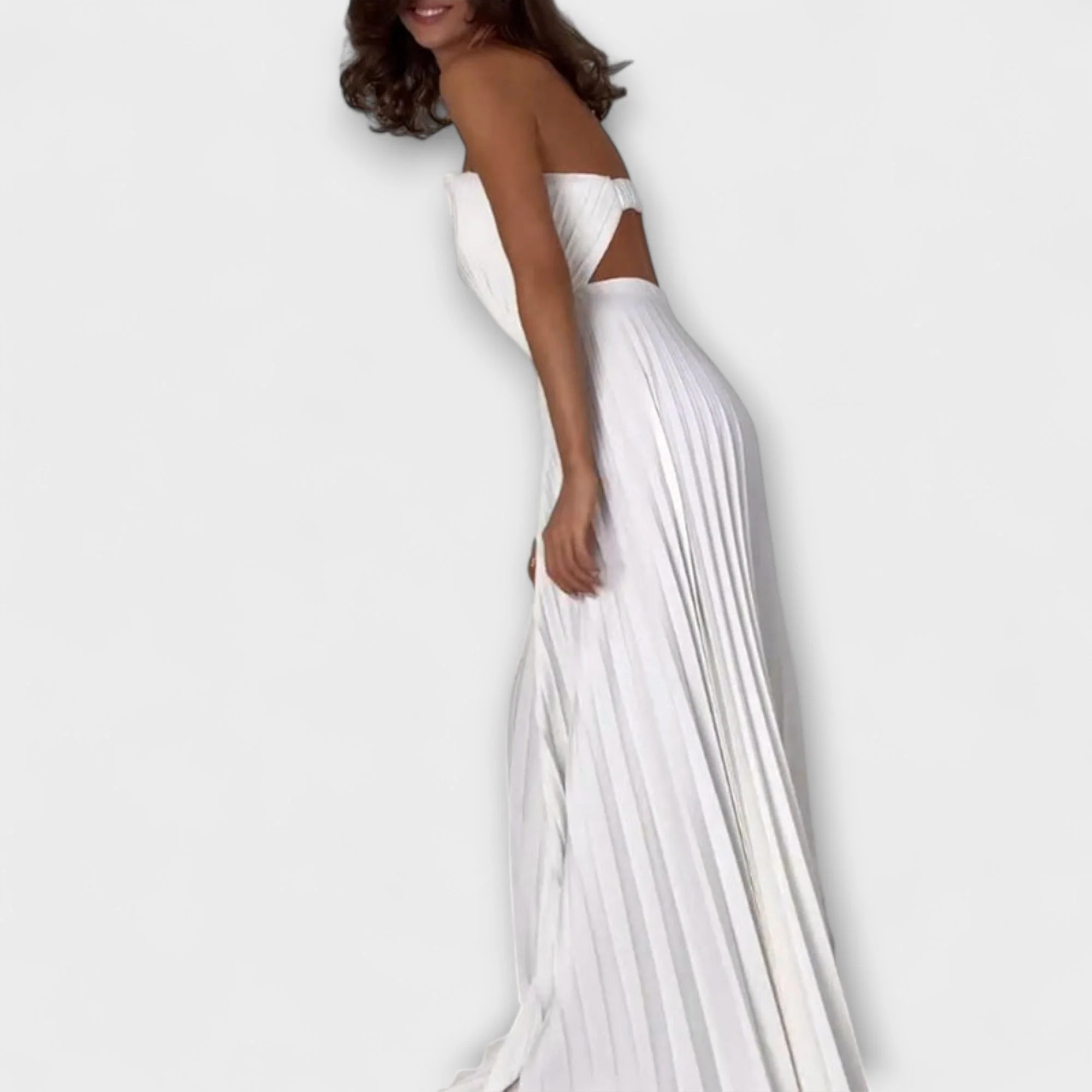 Elestia – Plissiertes Bandeaukleid mit skulpturaler Linie - Image 4