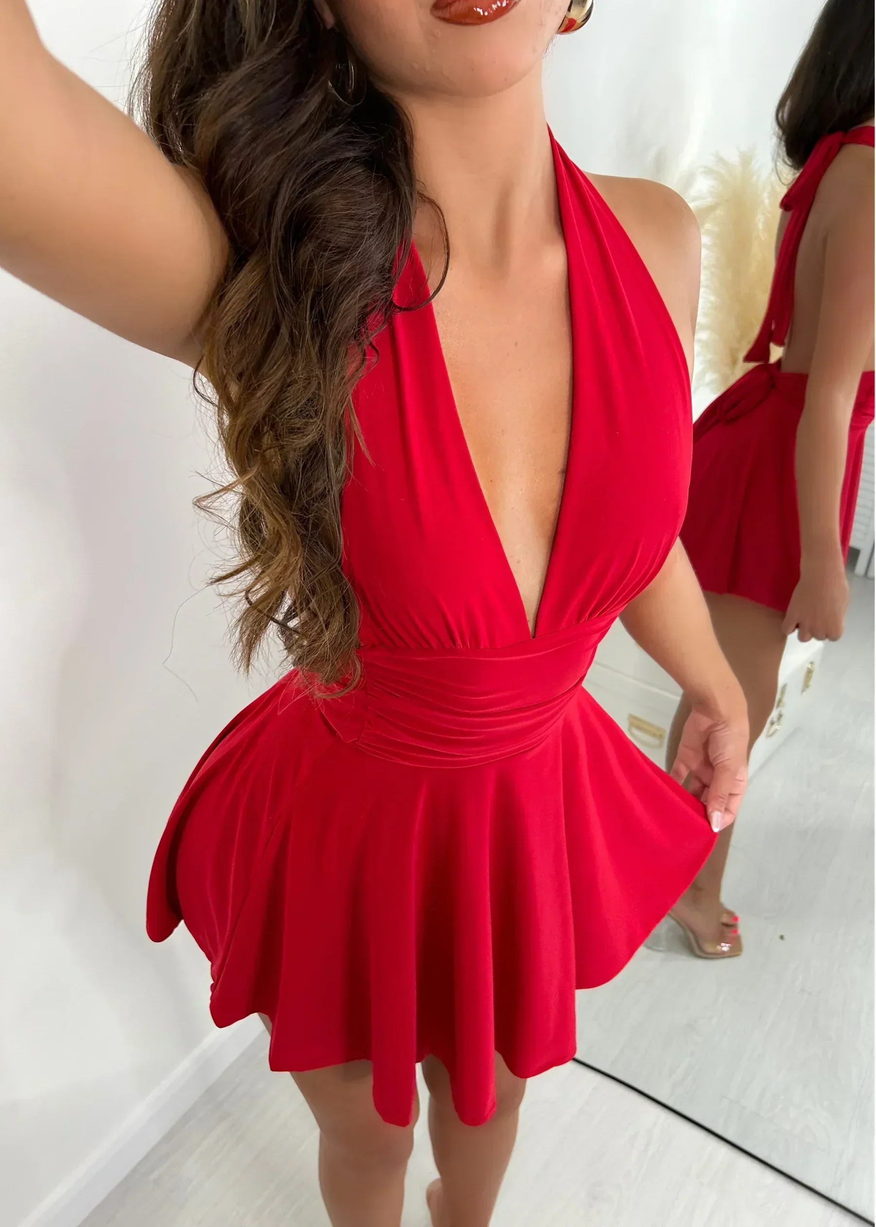 Ellen™ | Elegantes Kleid mit V-Ausschnitt und offenem Rücken - Image 3