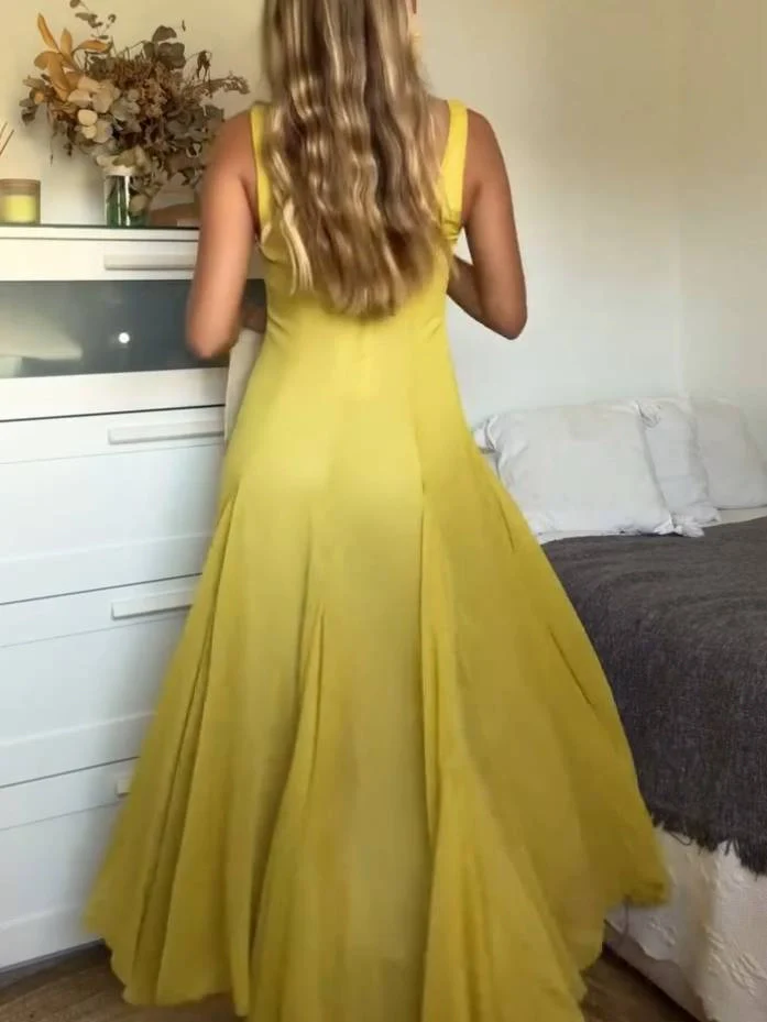 Elora Boho-Chic Lange Sommerkleid mit Trägern und quadrilliertem Halsausschnitt - Image 2