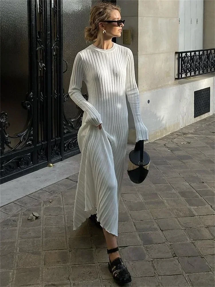 Elora | Strickkleid mit Schnürung - Image 4