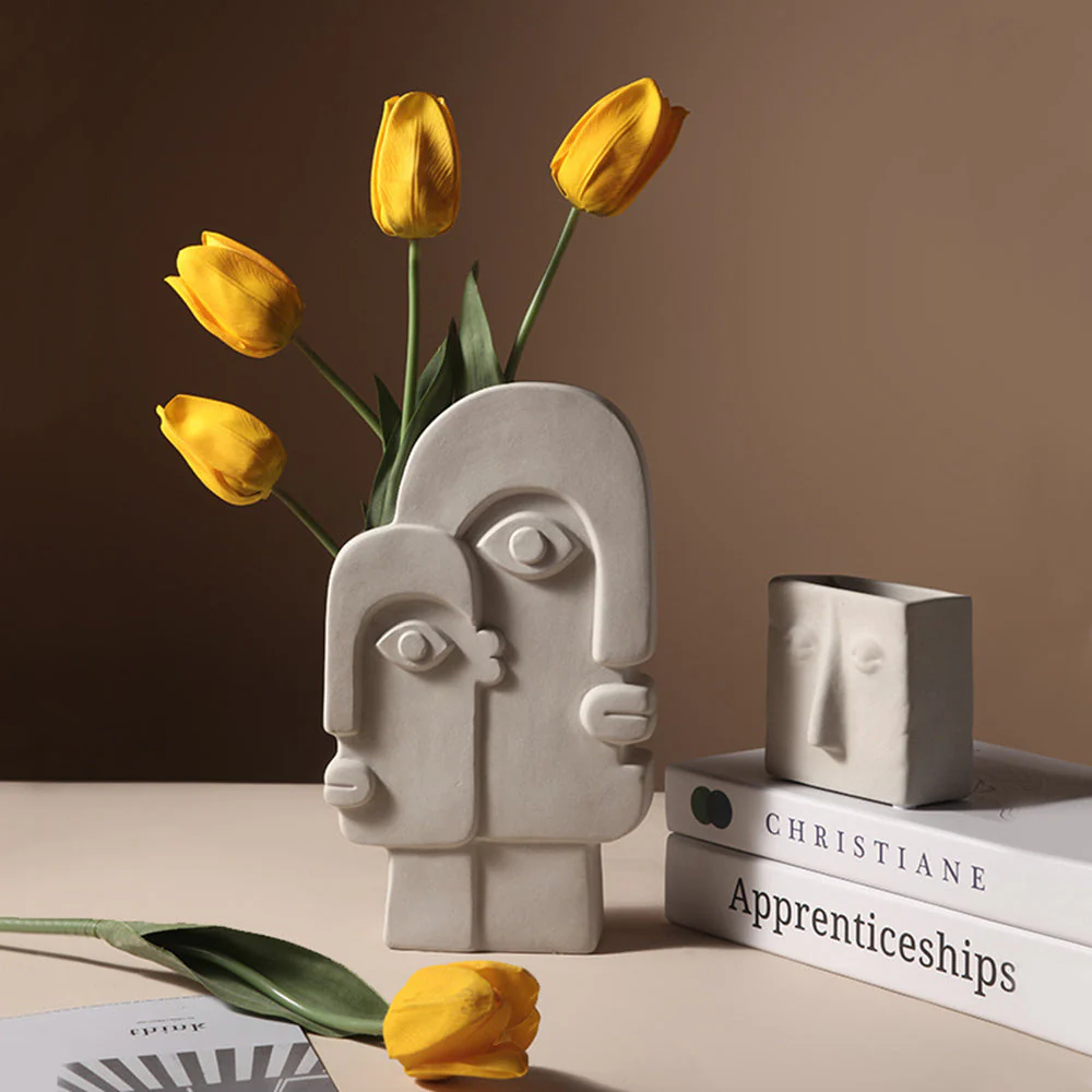 FaceForm Skulpturale Bodenvase – Moderner Kunstnerischer Akzent - Image 3