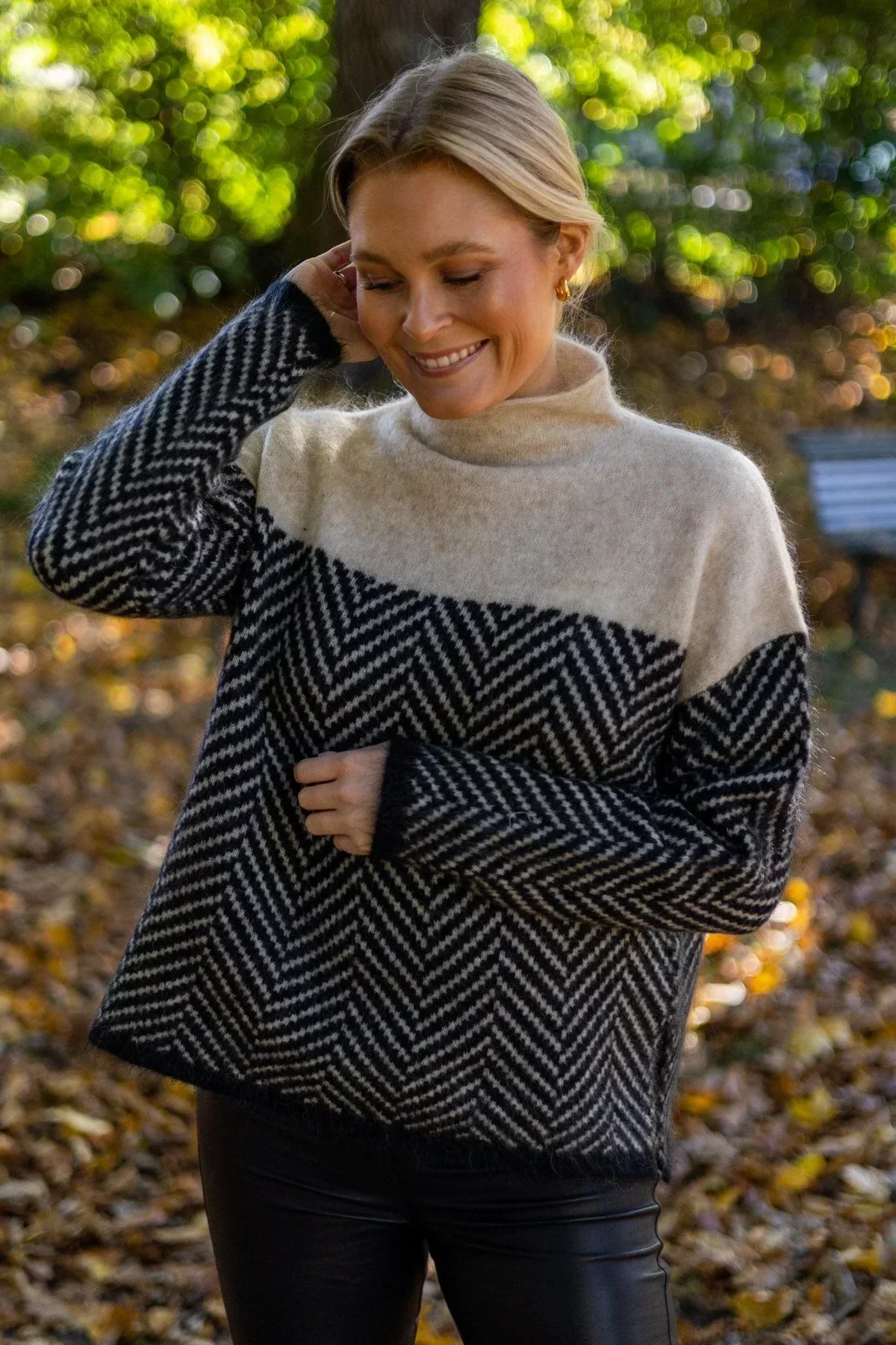 Fleur | Premium Rollkragenpullover aus edlem Strick - Image 3