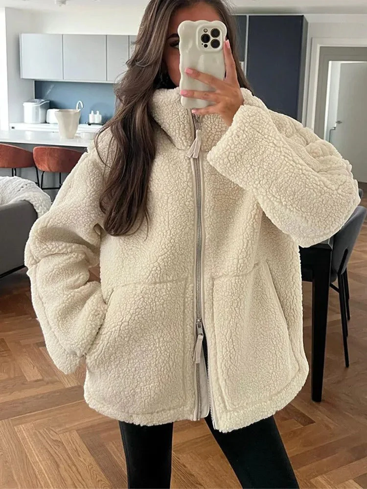 Fluff Chic Wolljacke für Frauen - Image 7