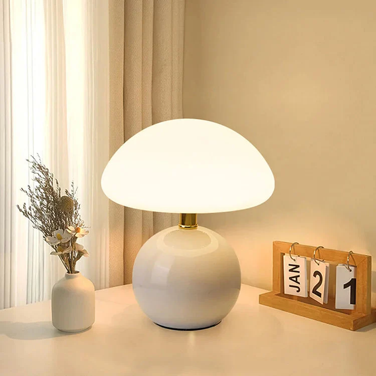 Französische Creme Tischlampe mit LED-Beleuchtung – Einstellbare Farben, Keramik, Durchmesser 20 cm, Höhe 22 cm - Image 5