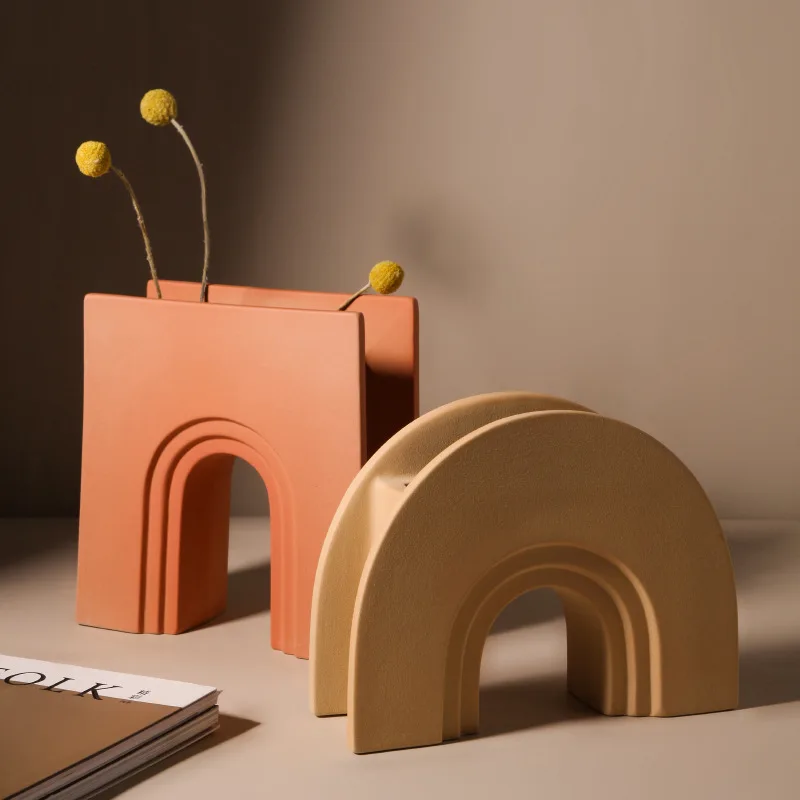 GeoSculpt Handgefertigte Keramikvase – Modernes Geometrisches Design - Image 3