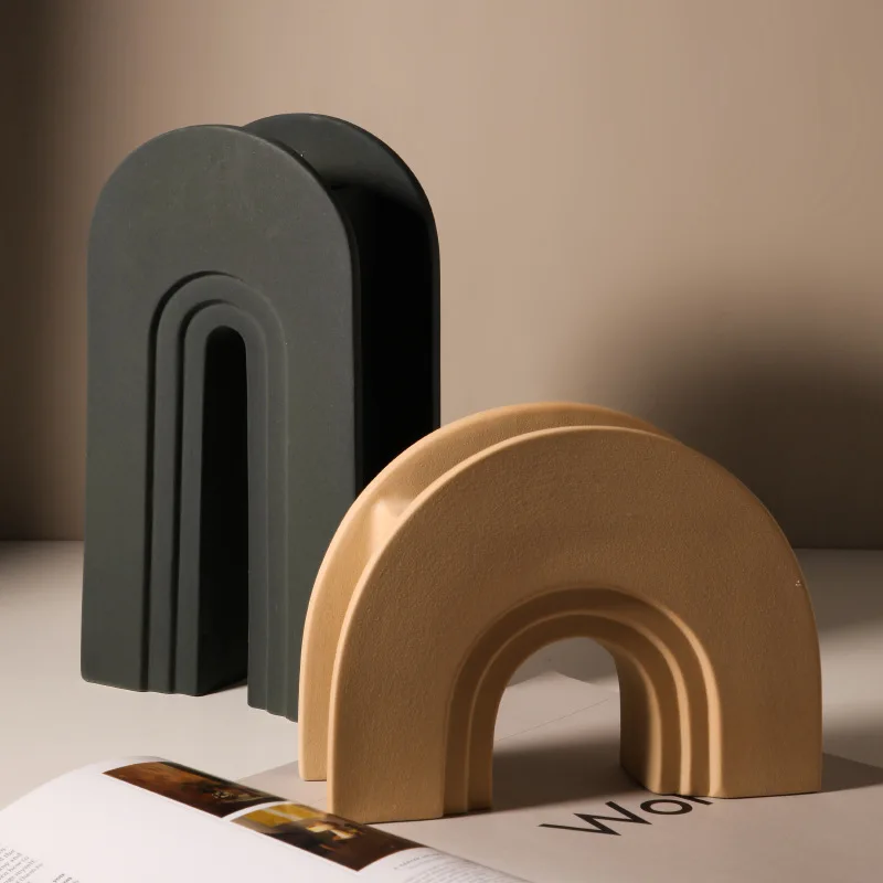 GeoSculpt Handgefertigte Keramikvase – Modernes Geometrisches Design - Image 5