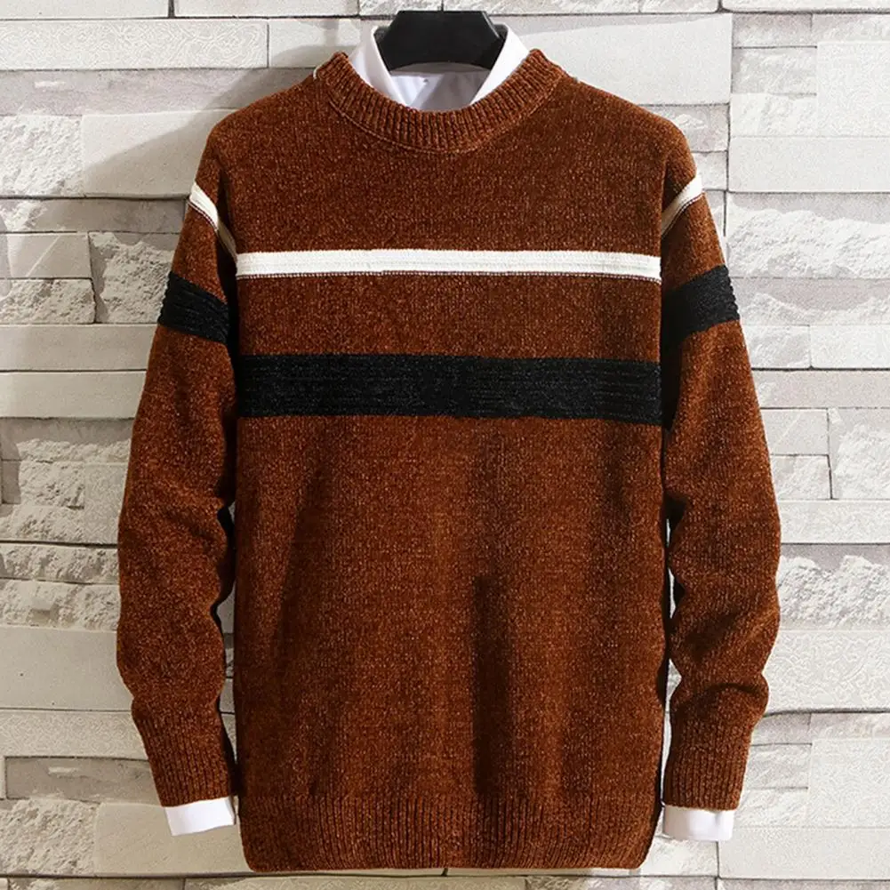 Gestrickter Pullover mit Kontraststreifen - Image 4