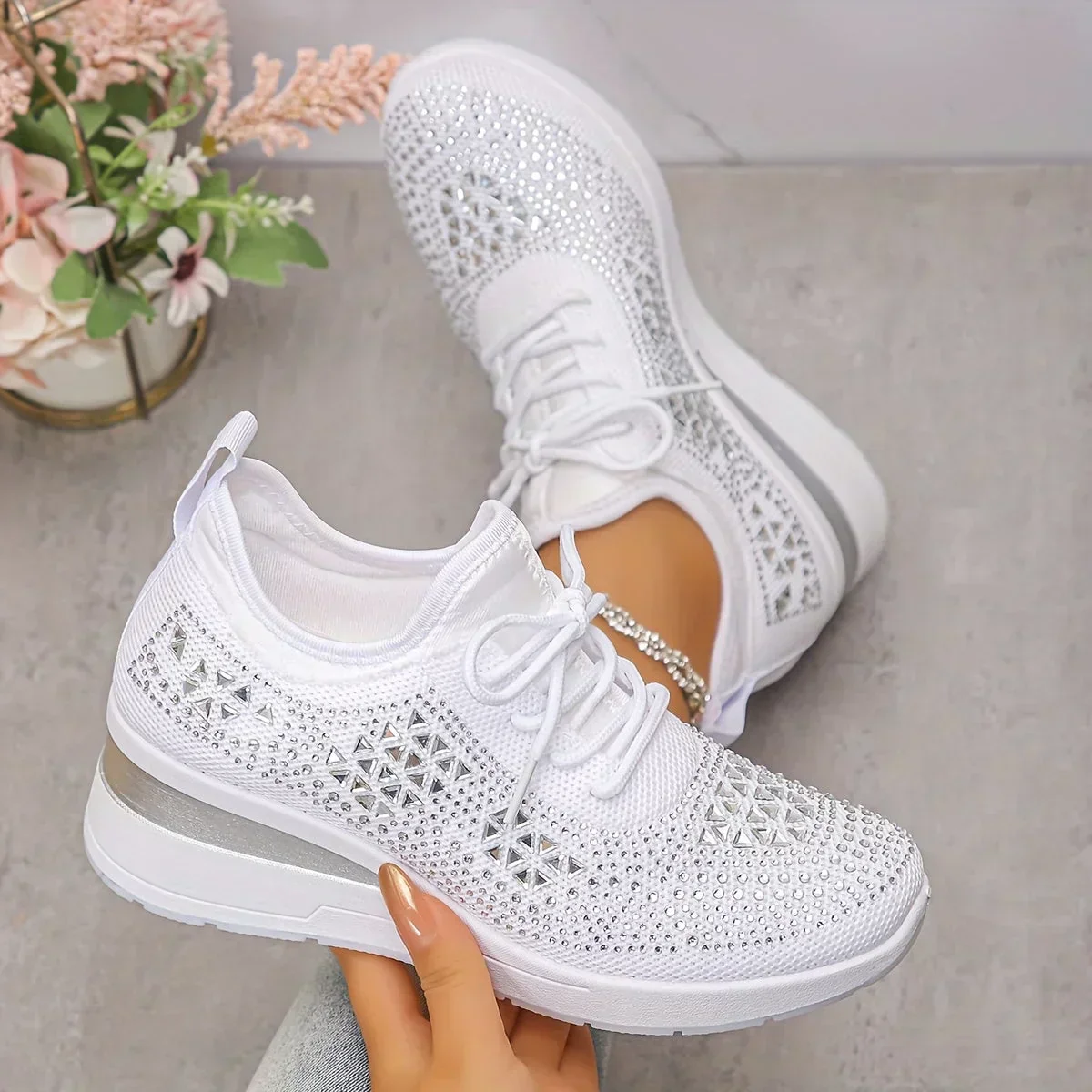 Giselle – Orthopädische Sneakers mit funkelnden Strasssteinen - Image 9