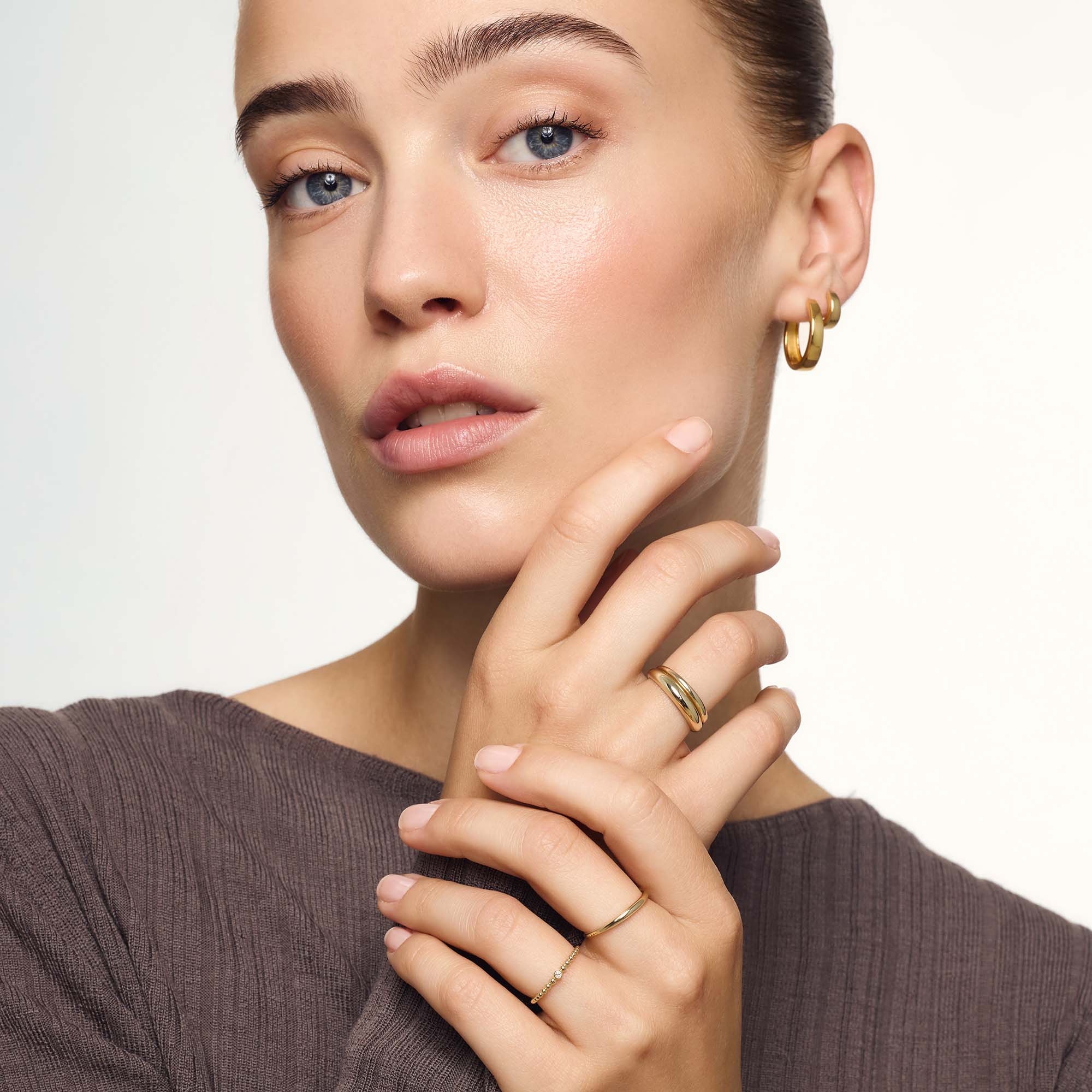 Gold Gia Hoop Earrings - Image 5