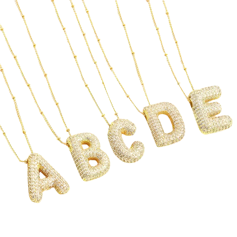 Goldenes Set von Buchstaben-Anhänger-Halsketten - Image 3