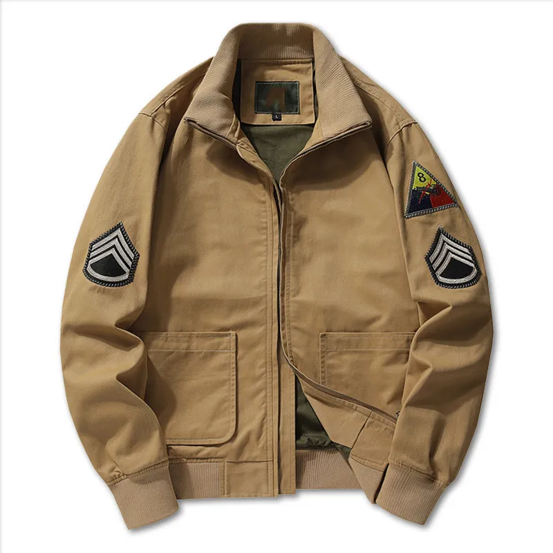 GÖTZ - BOMBERJACKE MIT MILITÄRISCHEN AUFNÄHERN - Image 3