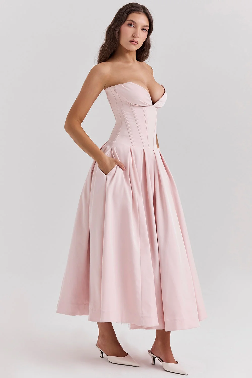 Hanne | Elegantes Midi-Kleid - Image 17