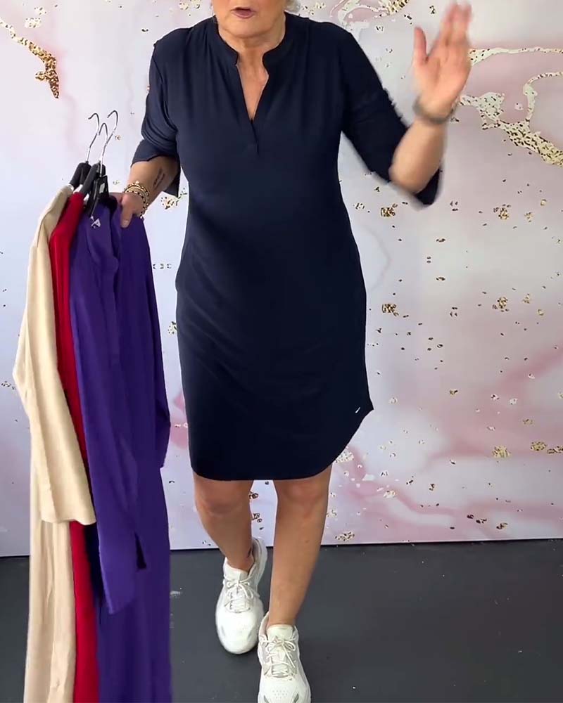 Hanneke - Einfarbiges Kleid mit V-Ausschnitt - Image 3