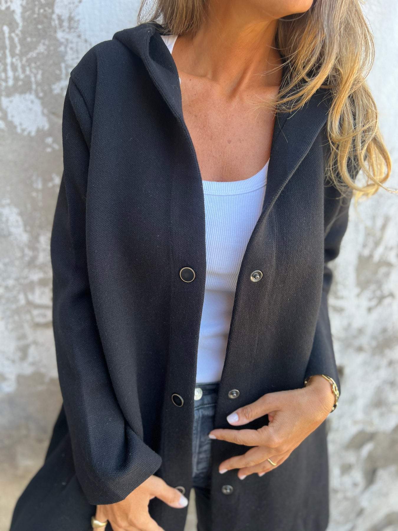 Hanneke™ | Sommerblazer mit Knöpfen und Kapuze - Image 3