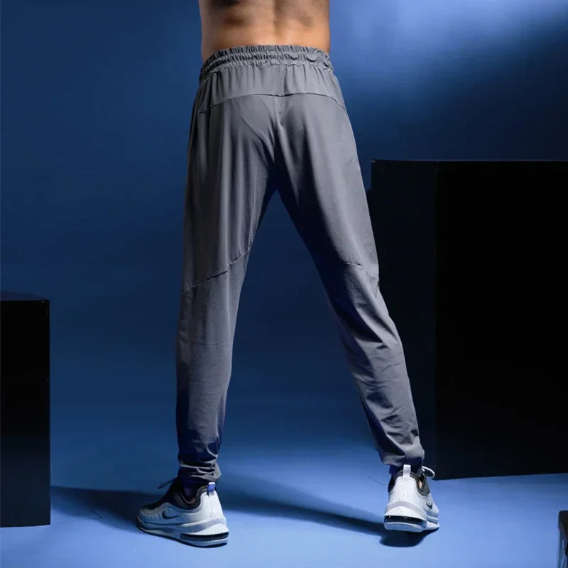 Hezora | Atmungsaktive Jogginghose für Herren Fitness - Image 8