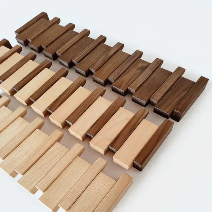 Hölzernes Klavierzugregal mit Mehreren Haken – Stilvolle Garderobe für Mäntel und Hüte, Platzsparendes Design aus Holz - Image 3