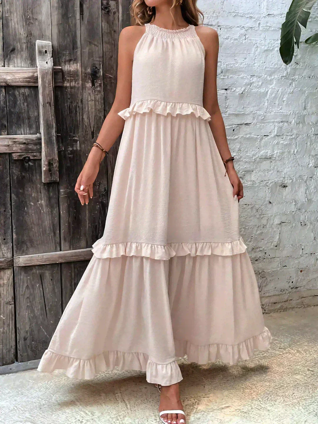Ilona - HALTERNECK-KLEID MIT RÜSCHEN UND TASCHEN - Image 4