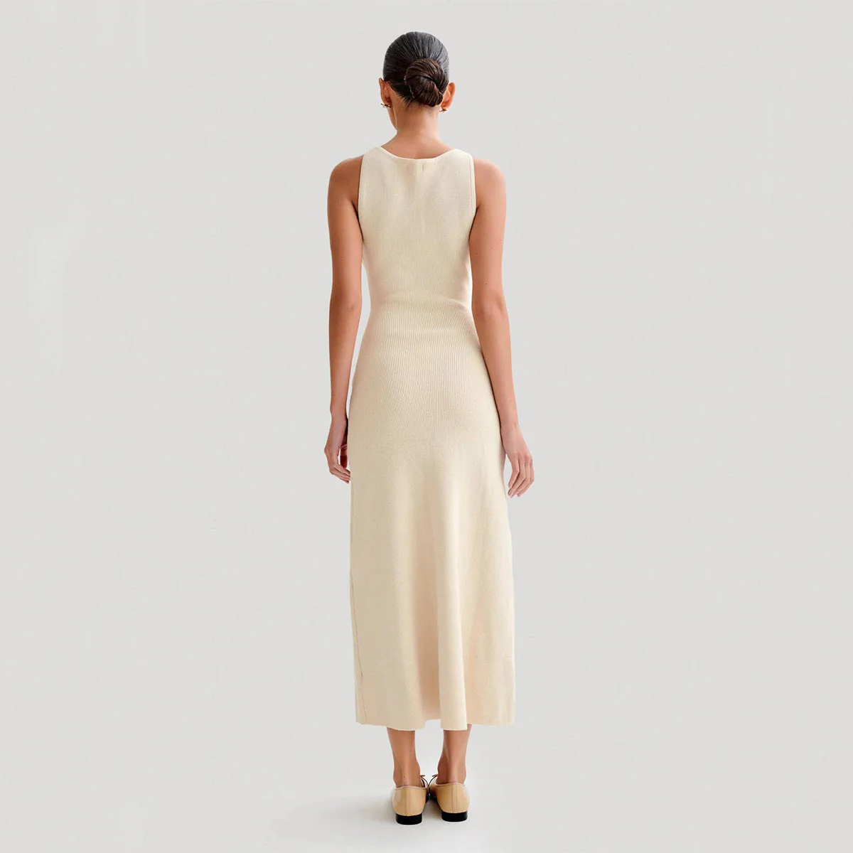 Imane | Langes ärmelloses Kleid mit Knöpfen