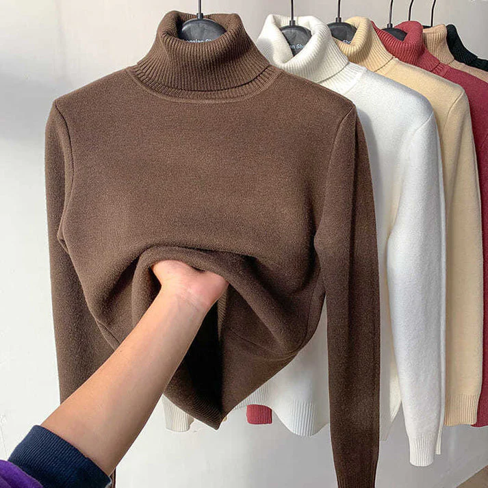 ISOLDE - ENGANLIEGENDER ROLLKRAGENPULLOVER - Image 3