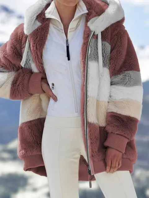 Jacke mit Kapuze und Kordelzug aus Kunstfell - Image 10