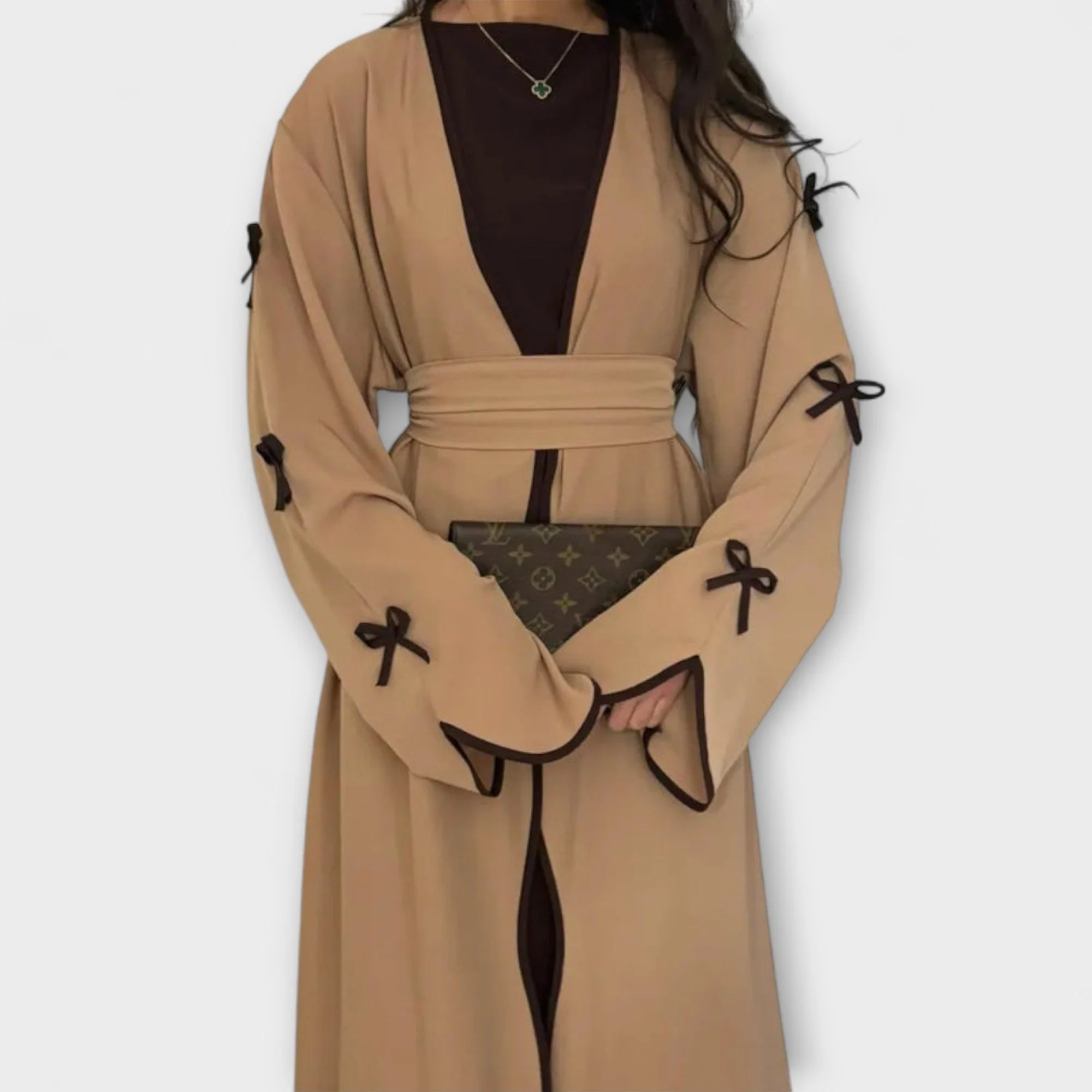 Jasmin - Elegantes Set aus Cardigan und Kleid mit Schleifenakzent - Image 3
