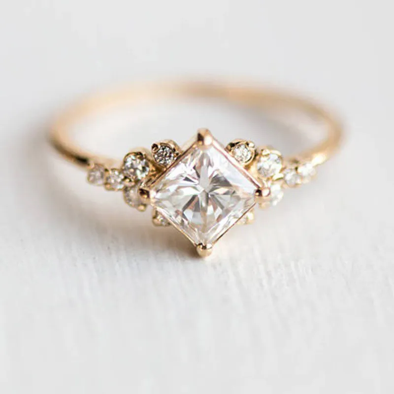 Karen - Eleganter Delysian Königin Ring
