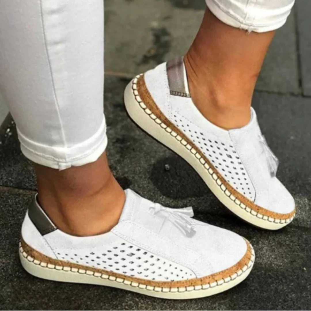 Karin | Damen Perforierte Slip-On Casual Sneakers - Image 3
