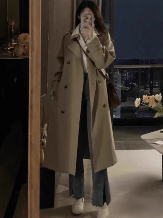 Kerstin | Wasserdichter Trenchcoat mit Reverskragen - Image 2