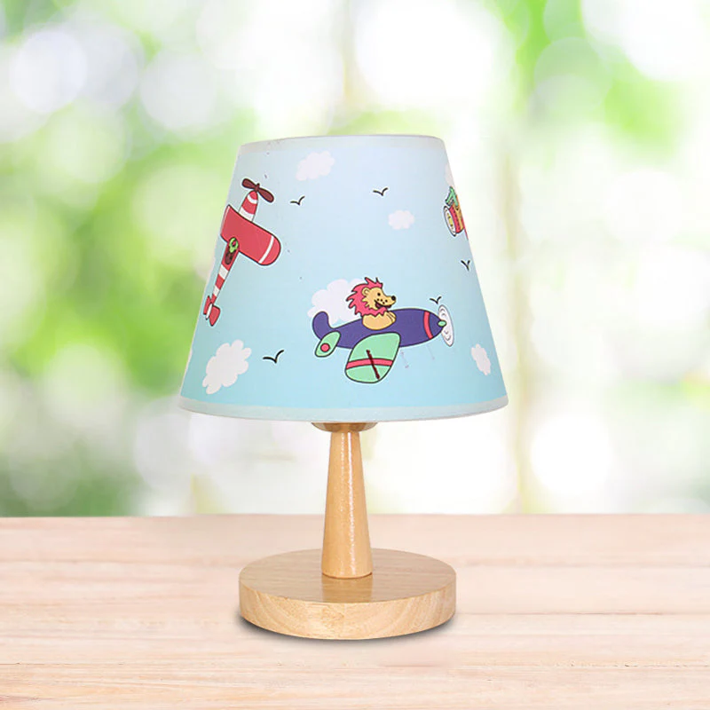 Kidora – Comic-Stoff Tischlampe - Image 6