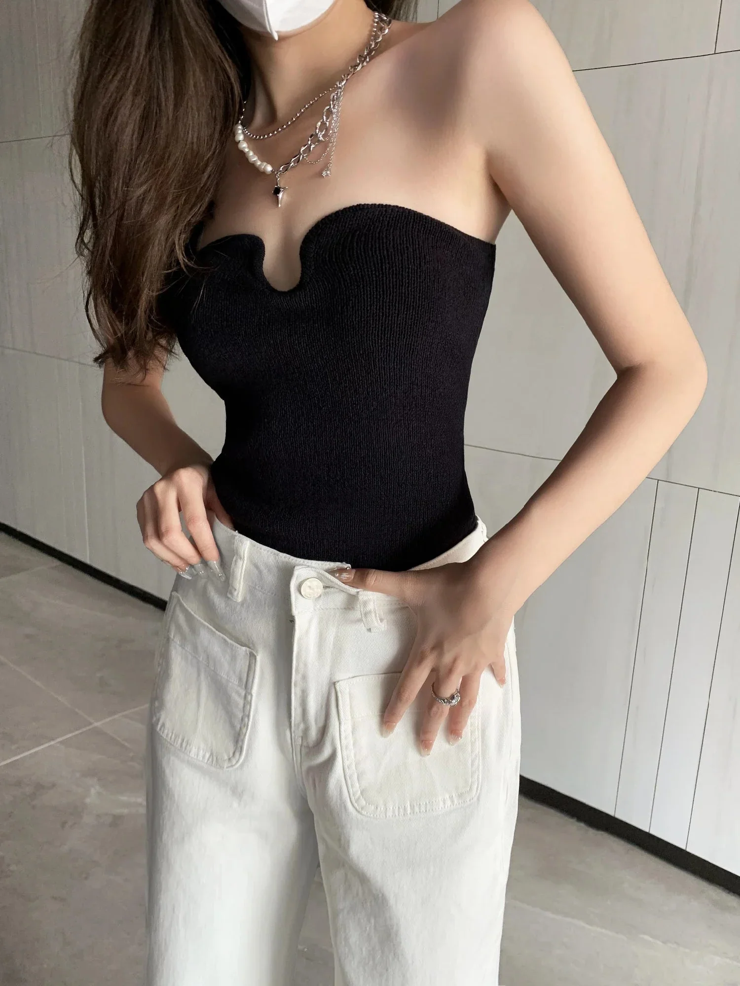 Kiera High-Waisted Jeans mit Weitem Bein - Image 2