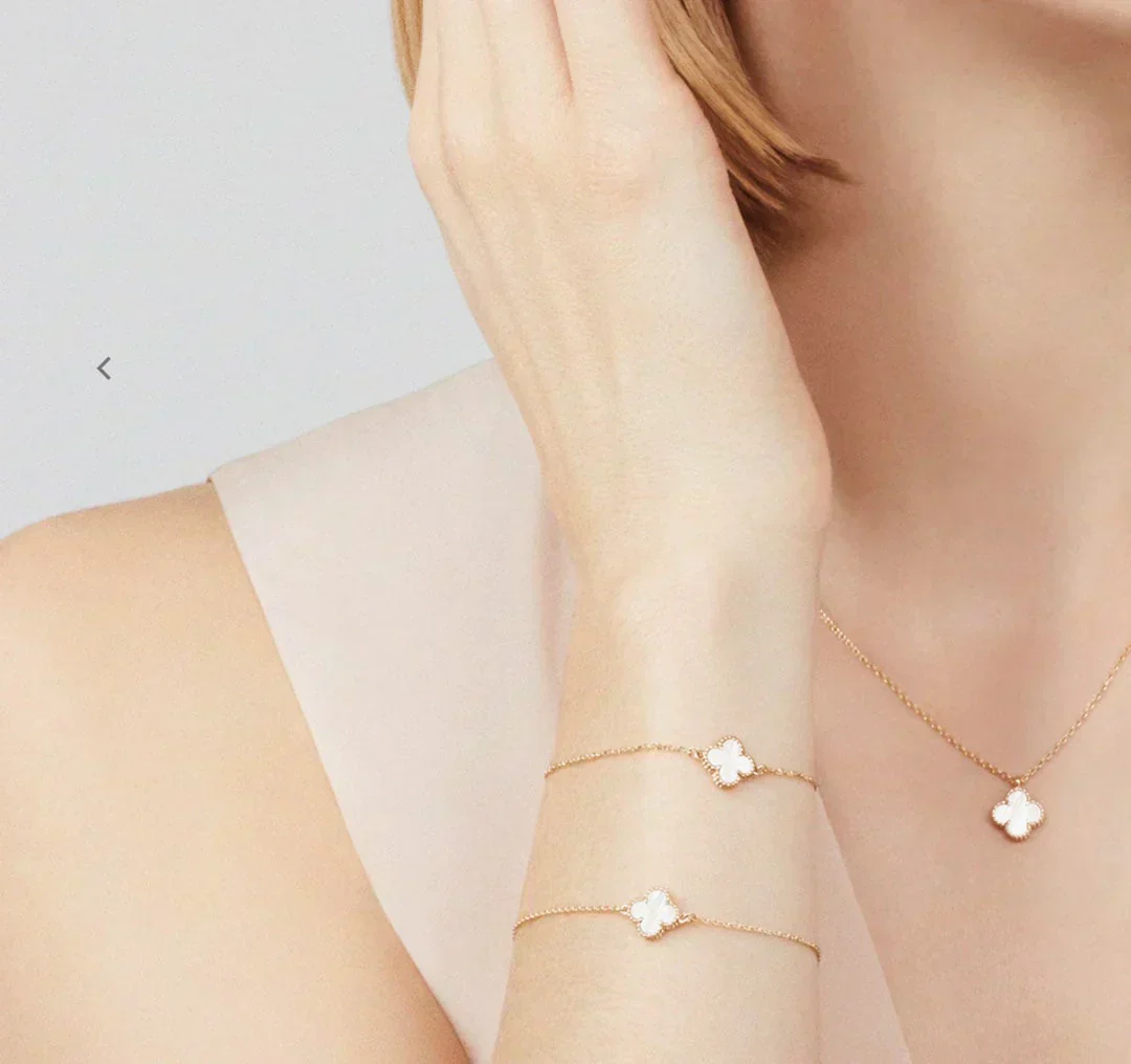 KLEEBLATT HALSKETTE | WEISS GOLD - Image 2