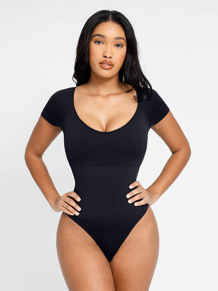 Kurzärmliger Bodysuit mit figurformender Wirkung - Image 2