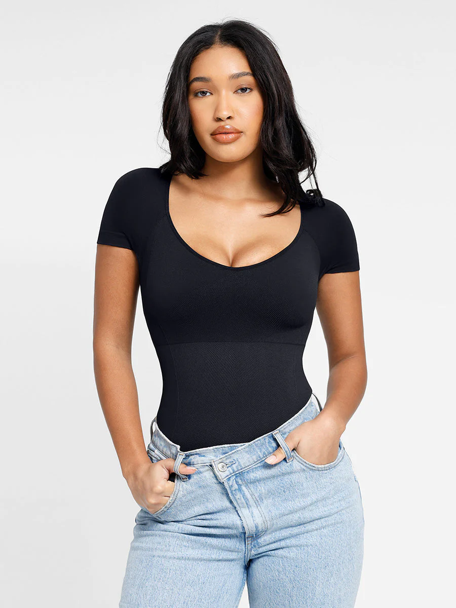 Kurzärmliger Bodysuit mit figurformender Wirkung - Image 4