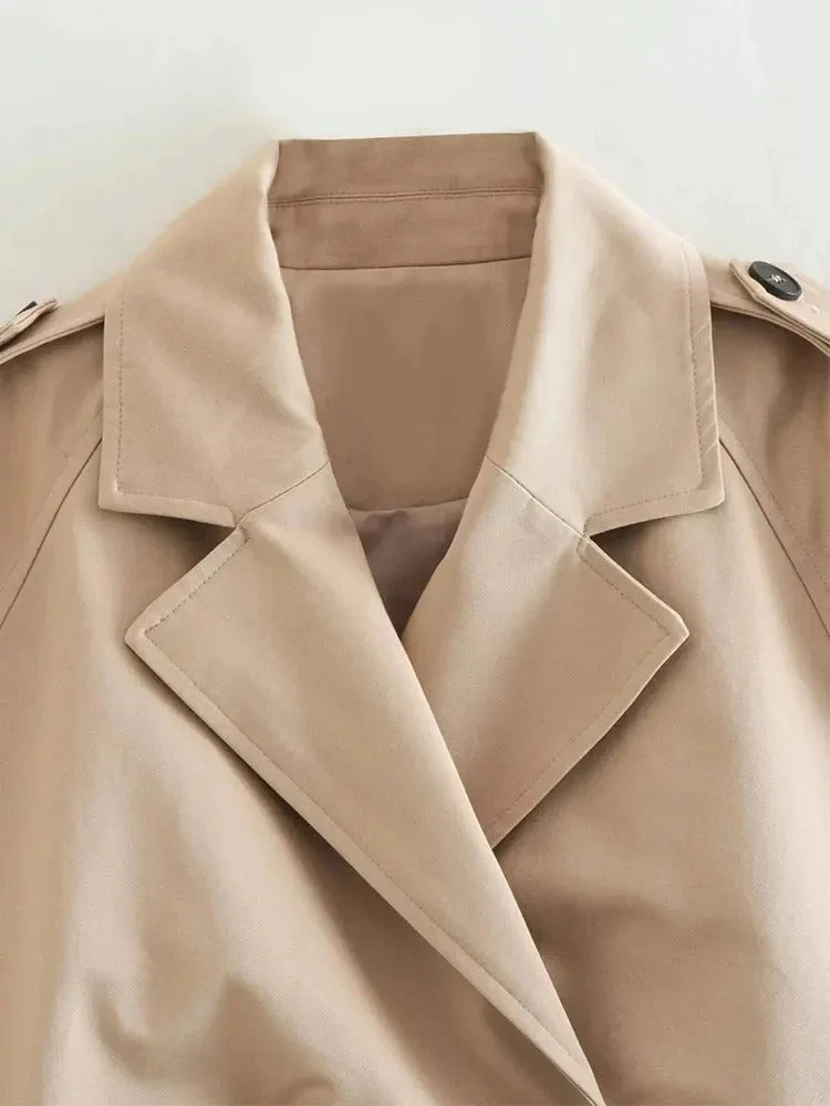 Langärmelige Jacke mit Gürtel und Kurzarm im Trench-Style - Image 5