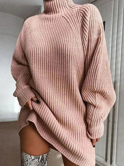 Langärmeliges Strickkleid mit Rollkragen und Übergröße - Image 9